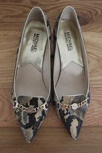 Michael Kors NEW Snake Skin Leather 2" Heels Pump MK Logo Chain Women's 6.5M - Picture 1 of 8