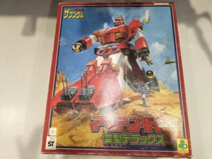 Clover Combat Mecha Xabungle Transformation Deluxe Iron Gear Figure - Picture 1 of 5