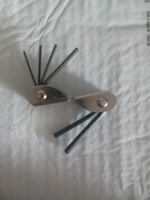  6Pc Hex Fold-Up Tool Set 3.0Mm-10.0Mm  - Image 1 of 3