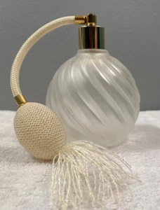 Albert E. Price 1988 Frosted Glass Swirl Perfume Powder Bottle Atomizer - Picture 1 of 3