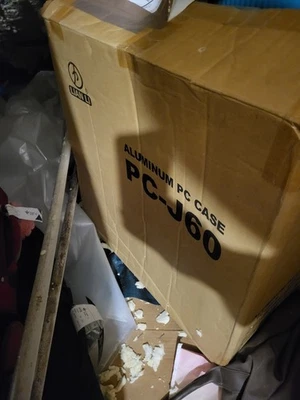 Lian Li J60  Tower Case - - Image 1 of 3