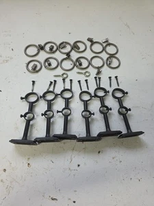 Double Crutain Rod Mounting Kit (Missing One Screw) - Bild 1 von 1