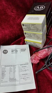 Allen Bradley 871c - Picture 1 of 2