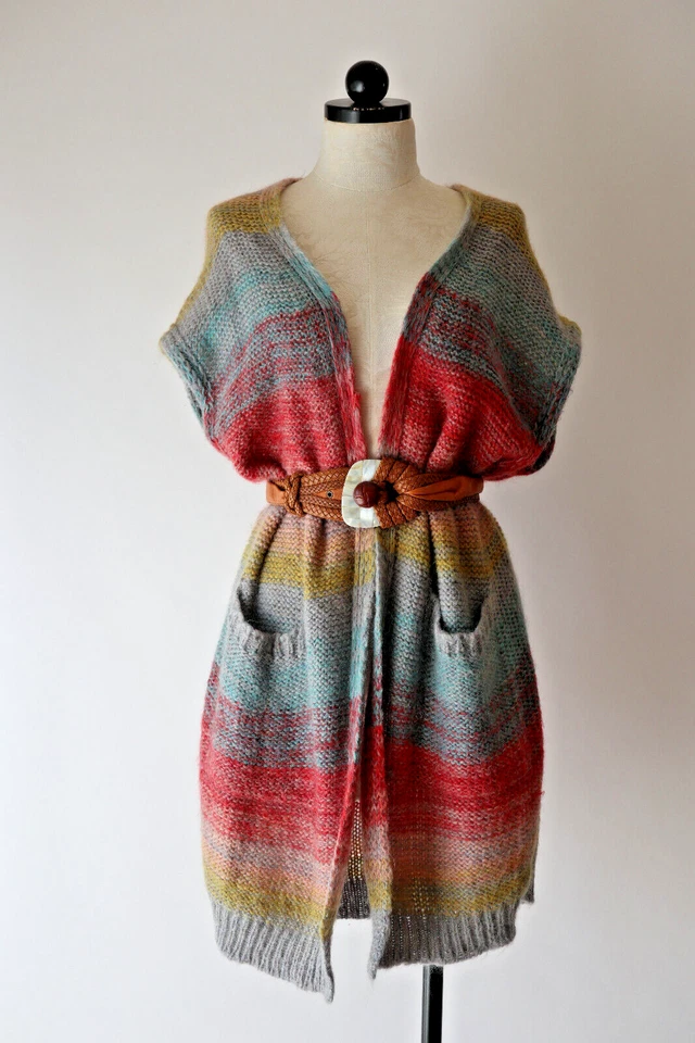 Chaleco plumero tejido frente abierto Anthropologie Moth arco iris rayas mohair XS Foto 1 de 4