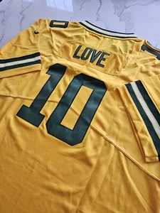 Jordan Love #10 Yellow Alternate Green Bay Packers Stitched Mens Medium Jersey - Picture 1 of 4