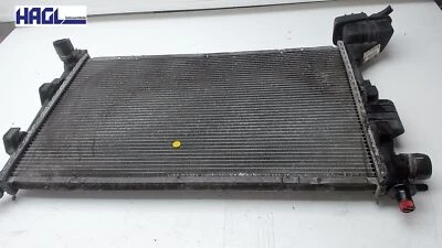 Radiatore A1685001302 Mercedes-Benz A 160 CDI 168 55 KW 75 PS Berlina - Immagine 1 di 4