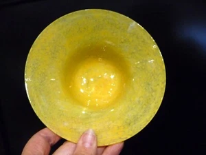2 x vintage banana yellow small dishes by Nazeing Glass - Picture 1 of 9