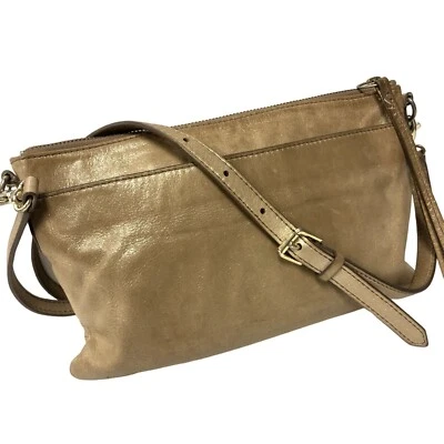 Bolso Bandolera Bolso sin asas de noche de cuero piel de cabra dorado brillante fósil de colección Foto 1 de 4