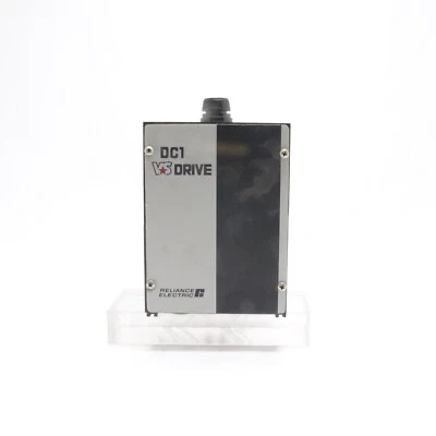 CONTROLADOR DE MOTOR ELÉTRICO DC 115/230V DC1-40U - Imagem 1 de 4