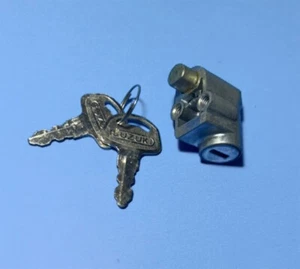 Steering Lock Fits Suzuki A100 FR80 RC80 RV90 RV125 T90 T125 TS90 TS100 TS125 - Picture 1 of 2