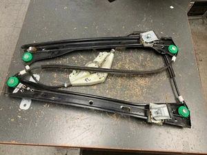 06-10 VW jetta mk5 front left lh l driver drivers side door window regulator - Picture 1 of 2
