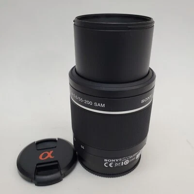 Sony SAL55200-2 55-200mm f/4.0-5.6 DT SAM Compact Telephoto Zoom Lens Untested - Image 1 of 4