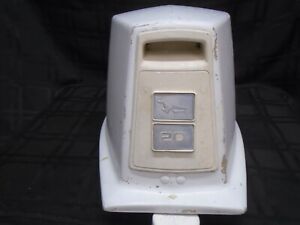1968 JOHNSON FD-22M 20HP TOP COWLING COVER 382608 313829 BOAT MOTOR OUTBOARD