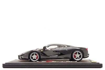 BBR Models 1:18 Ferrari LaFerrari in Carbon Fiber #137/300 (defect) - Image 1 of 4