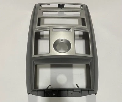 BISEL PARA PANEL DE INSTRUMENTOS CHRYSLER 2008-2010 CHRYSLER TOWN & COUNTRY Foto 1 de 4