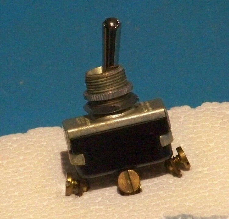 92-0001 Mcgill SPDT INTERRUPTOR 20 A 125 10A 250 vacío 2 posiciones encendido Foto 1 de 1