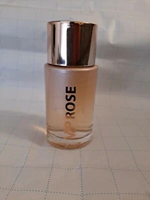 Perfume Vip Rose Foto 1 de 2