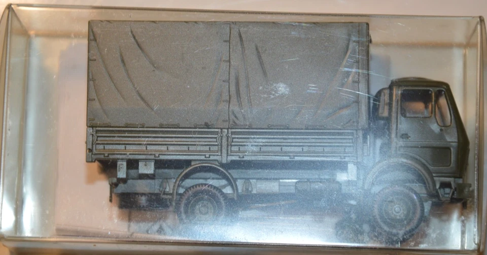 Roco 731 - MB 1017 Eckplane mit allem Zubehör - nicht OVP aber TOP, SEHR RAR - Bild 1 von 1