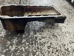Chrysler 300C 5.7 Hemi Sump Oil Pan Genuine OEM - Picture 1 of 7