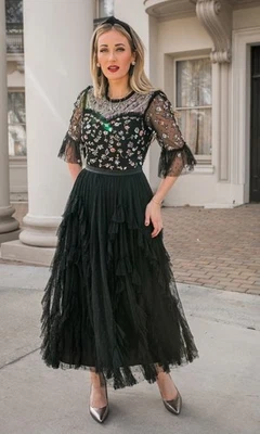 Vestido Ivy City Co Paris XXL 2X preto floral bordado com miçangas renda midi babado - Imagem 1 de 4