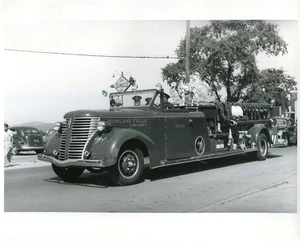 Highland Falls NY 1940s American LaFrance CST 8x10 Fire Apparatus Photo - Picture 1 of 1
