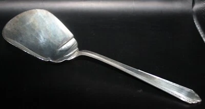 Manchester Park Avenue Sterling Vegetable Serving Spoon - Image 1 of 3