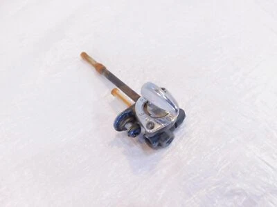 Yamaha Road Royal Star V-Star 1100 Clásico Personalizado Tanque de Combustible de Gas Válvula Petcock Foto 1 de 4