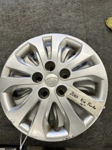OEM KIA Forte 2010-2020 Hubcaps Wheel Cover For 15 INCH Set Of 4 - Picture 1 of 7