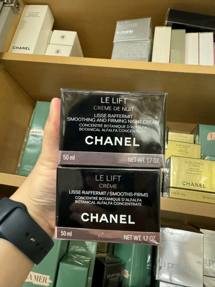 Chanel Le Life  Creme De Nuit 50ML  NIB - Image 1 of 4