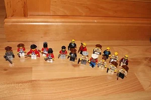 Lego Pirates - 18 Figuren Solaten Rotröcke Cowboy Piraten Räuber Sheriff - Bild 1 von 5