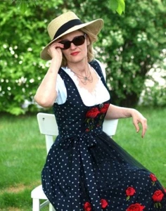 Dirndl Antonie Designerdirndl Baumwolle schwarz /rot Gr. 38 -Gr. 40 SALE UNIKAT - Bild 1 von 5