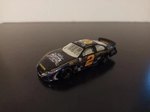 USED 1/64 NASCAR 2004 RUSTY WALLACE RUSTY'S LAST CALL WINNERS CIRCLE READ LOOSE - Picture 1 of 8