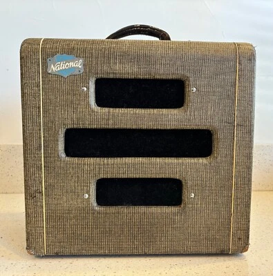 VINTAGE 1953 NATIONAL VALCO CHICAGO 51 TUBE GUITAR AMPLIFIER - Изображение 1 из 4