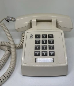 Vintage AT&T White Push Button Desk Telephone Model 2500 - Picture 1 of 10