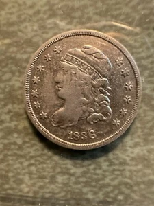 BUSTO TAPADO MEDIA MONEDA DE DIEZ CENTAVOS PEQUEÑO 5C - Imagen 1 de 2