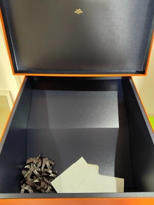RARO Hermes Caja Azul 59x49x29cm Interior55.5cmx45.5cx28cm Foto 1 de 4