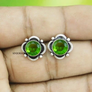 Peridot Gemstone 925 Sterling Silver Handmade Jewellery Stud Earrings - Picture 1 of 4