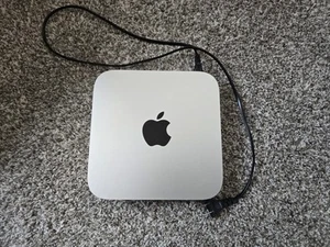 Mac Mini Silver 2020 M1 8GB 256GB SSD - Bild 1 von 4