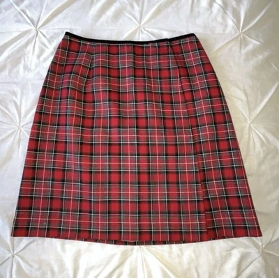 Винтажная юбка Villager Sport от Liz Claiborne красная/зеленая/черная с высоким подъемом РАЗМЕР 8 - Изображение 1 из 4