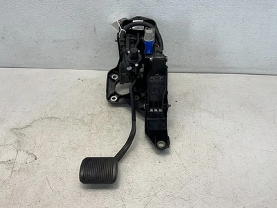 FORD EXPLORER 2011-2015 PEDAL FRENO DELANTERO IZQUIERDO CON MONTAJE SOPORTE, LOTE042 Foto 1 de 4