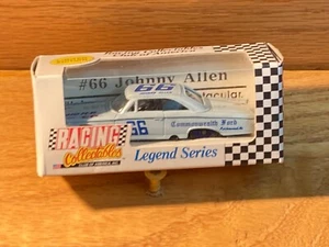 Johnny Allen 1963 Ford #66 Commonwealth Ford RCCA 1:64 Legend Series NASCAR - Foto 1 di 3