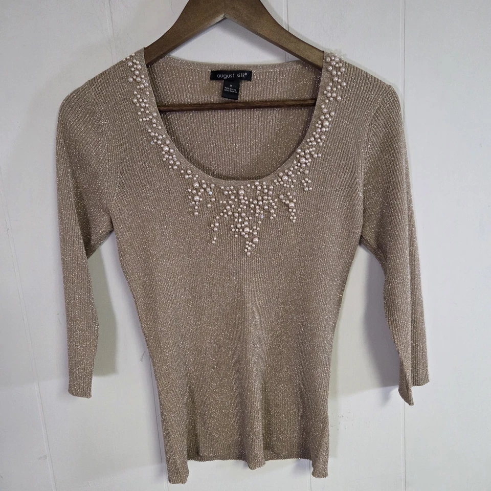 Top August Seda Metálico Dorado Deslumbrado con Lentejuelas y Perlas Talla Mediana Foto 1 de 4