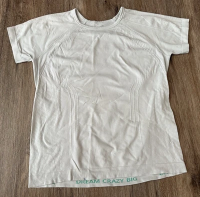 **VERY NICE** Athleta Girl T-Shirt--Light Mint Green---Size M (8-10) YOUTH GIRLS - Image 1 of 3