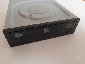 dvd-rw LITE-ON iHAS120 s-ata desktop - Afbeelding 1 van 3