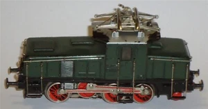 MARKLIN HO, LOCOMOTORA ELÉCTRICA MUY ANTIGUA E6302 CE800 VERDE, DIGITAL OPCIONAL - Imagen 1 de 5