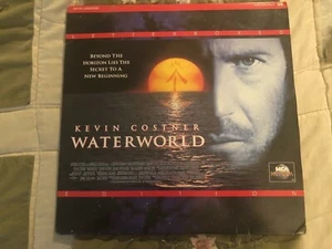 WATERWORLD KEVIN COSTNER/DENNIS HOPPER LaserDisc  - Picture 1 of 7