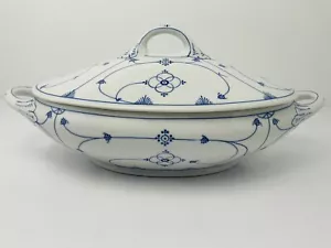 Piatto coperto vintage Winterling PM Bavaria blu pagliaccio ovale manico 1,5 qt - Foto 1 di 12