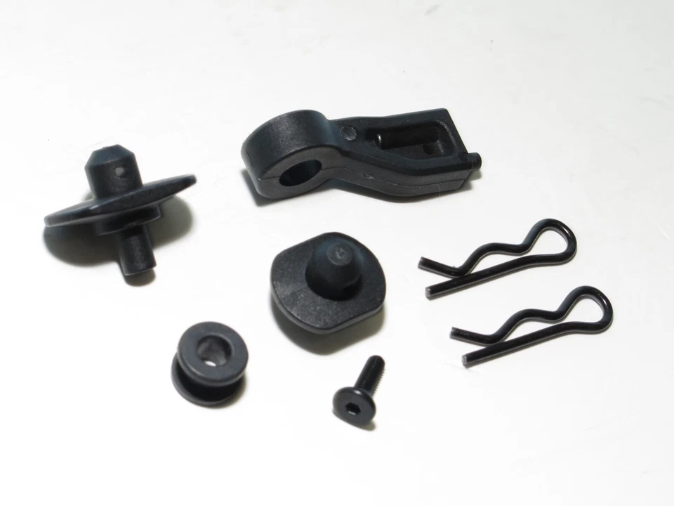 ASC80946 TEAM ASSOCIATED RC8B4E BUGGY BODY MOUNTS - Image 1 of 1