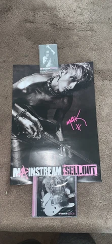 Machine Gun Kelly Signed - Mainstream Sellout A3 Poster CD/tape Bundle Cover