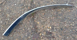 PEUGEOT 308 2008 - 2012 FAHRERSEITE STOßSTANGE VORNE CHROM VERKLEIDUNG 9680509177 - Bild 1 von 2